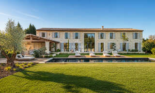 Maison 7 Pièces 500 m² à vendre à Saint-Rémy-de-Provence (13210)