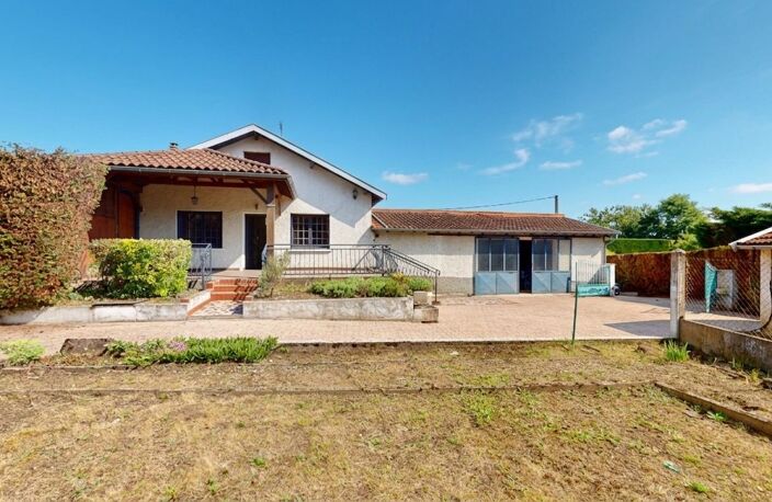 Maison avec dépendances et grand sous-sol à Trévoux – Beau potentiel — photo 2