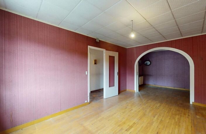Maison avec dépendances et grand sous-sol à Trévoux – Beau potentiel — photo 3