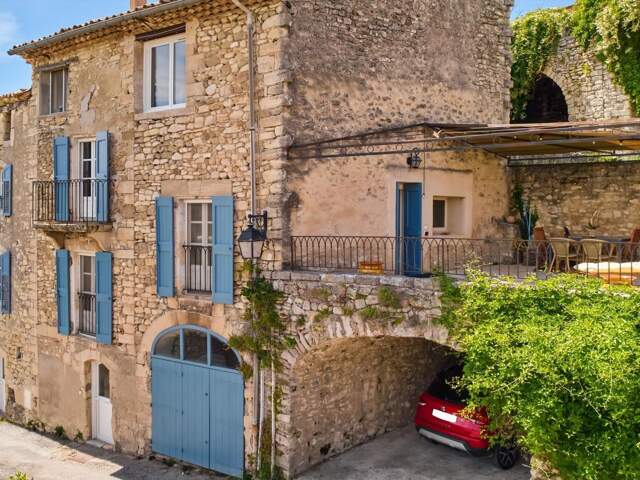 Maison de Village de caractère à 3 min de Forcalquier — photo du bien