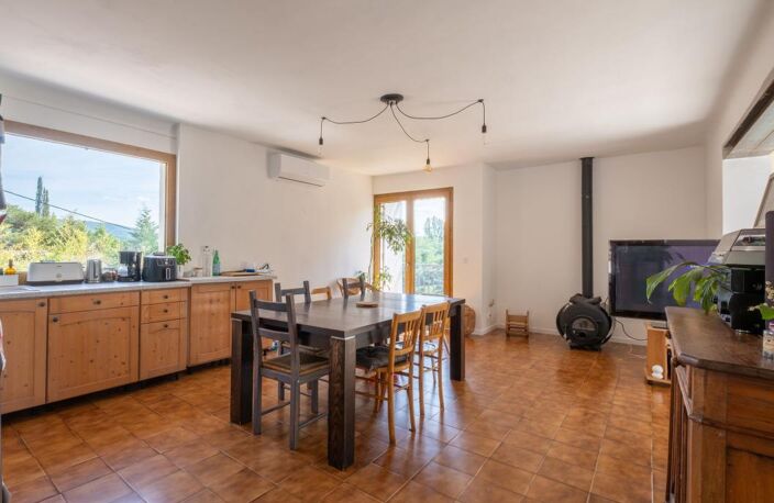 Maison T4/5 avec terrain de 5600 m² avec piscine — photo 5