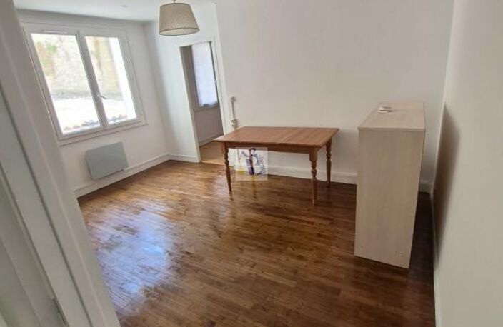 APPARTEMENT rénové — photo 4