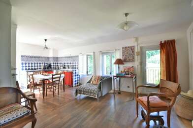 Appartement 4 pièces 210000 €