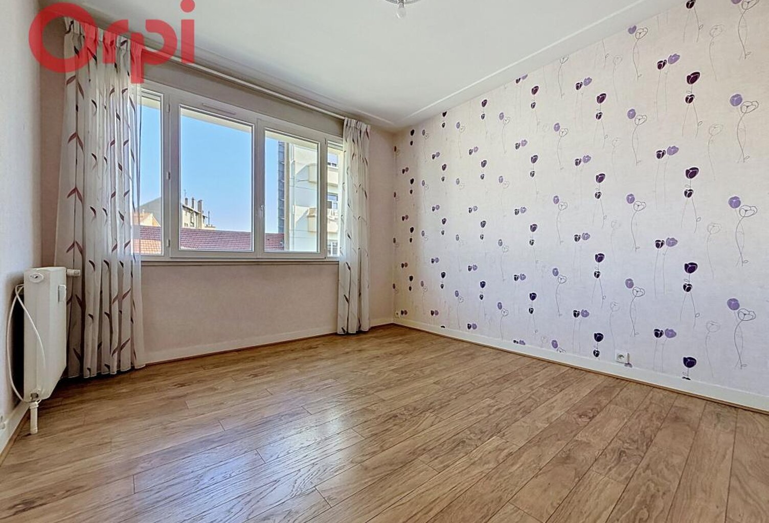Appartement À Vendre — photo 1