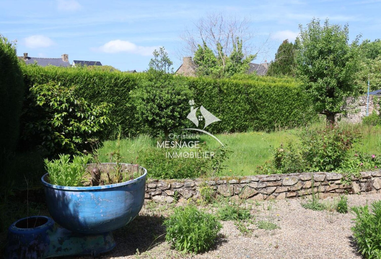 À vendre chez Christelle Mesnage immobilier : Aux portes de — photo 1