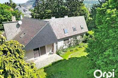 Maison 8 pièces 329050 €