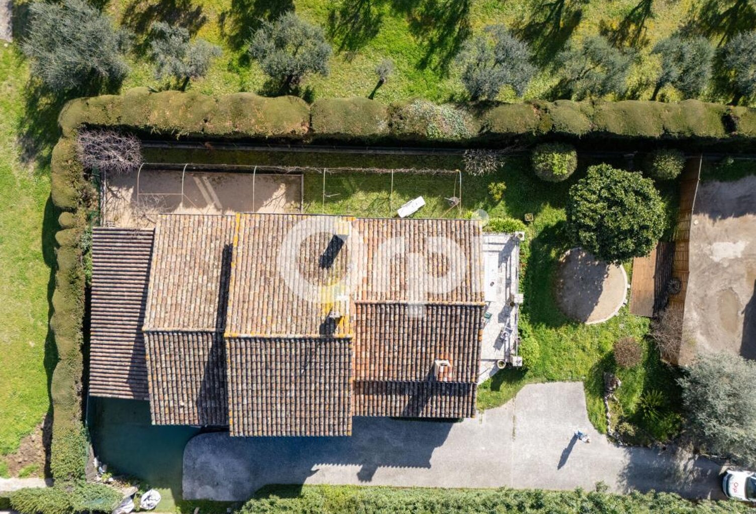 Pégomas centre – Villa 168 m², 4 chambres dont 2 de plain-pied, au calme absolu, terrain piscinable — photo 1