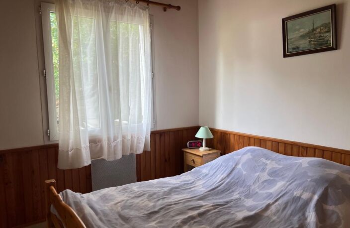Maison à vendre - Plage à pied - DOLUS D OLERON / vert bois — photo 2