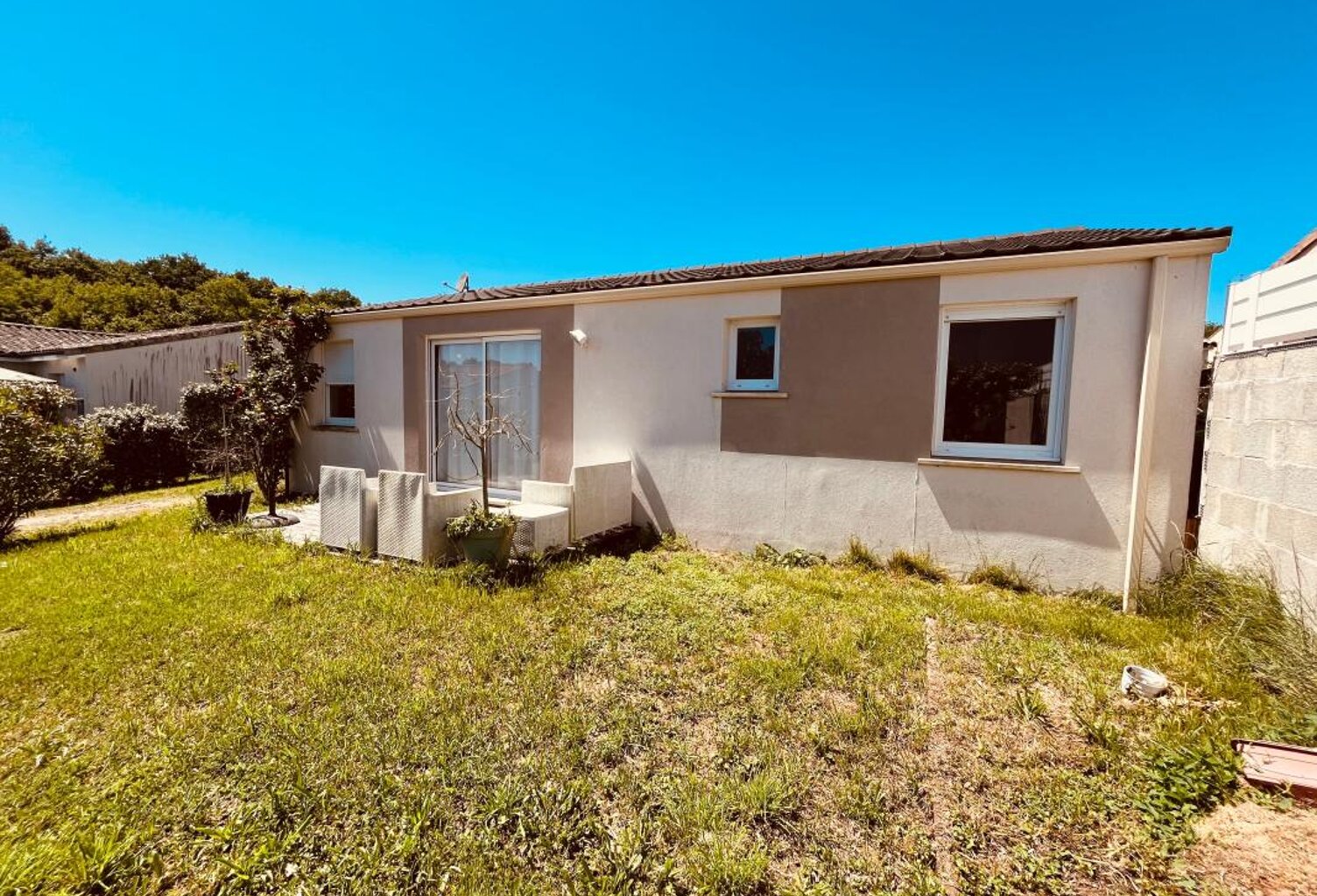 Maison À Vendre — photo 1