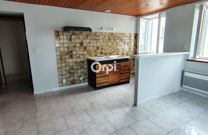 Saint-Palais-sur-Mer – Maison 71 m² avec cour, garage et parking privé — photo 4
