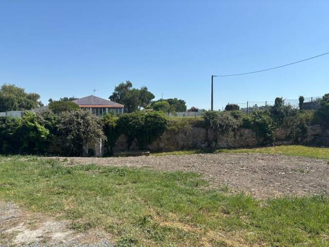 Terrain À Vendre 600 m² viabilisé — photo du bien