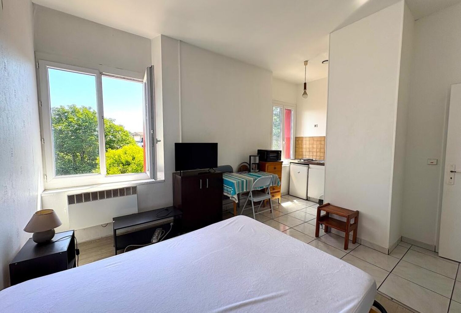 Appartement studio à vendre 1 pièces AIRE SUR L'ADOUR (40) — photo 1