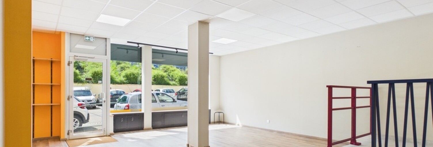 Commerce 2 Pièces 67 m² à vendre à L'Horme (42152)