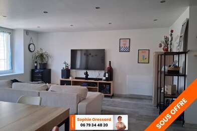 Appartement 3 pièces 104000 €