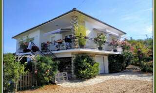Maison 7 Pièces 202 m² à vendre à Chalais (16210)