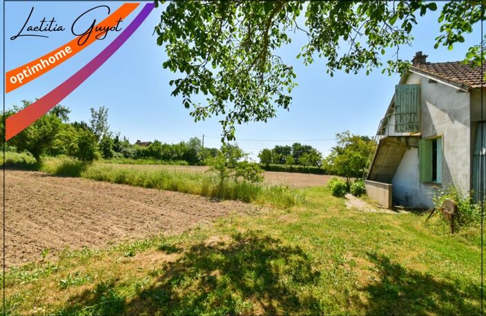 Maison avec 8 200 m² de terrain, grange 140 m² et dépendances – Saint-Léopardin-d’Augy — photo 4