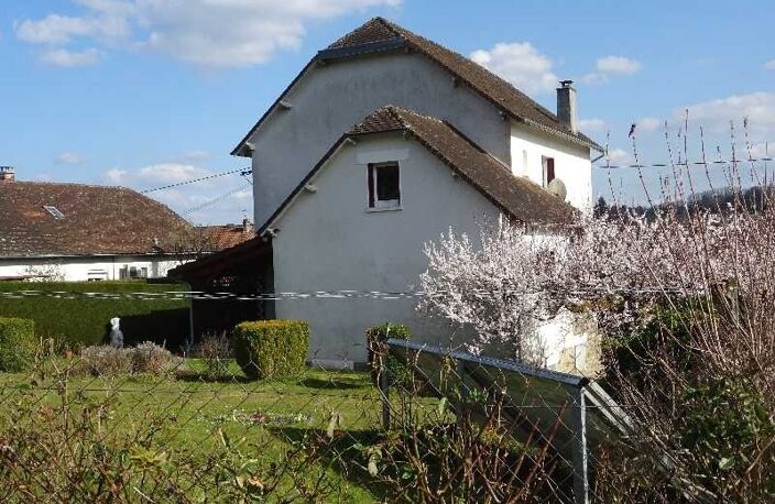 A LA COQUILLE (24) GRANDE MAISON D'ENVIRON 182 M² HABITABLES 4/5 CHAMBRES AVEC PISCINE ET DEPENDANCES SUR 6756 M² DE TERRAIN — photo 2