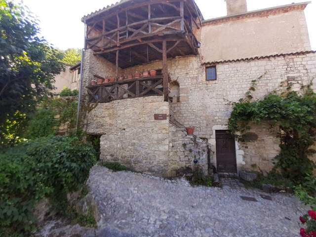 Maison à vendre 5 pièces SAINT CIRQ LAPOPIE (46) — photo du bien