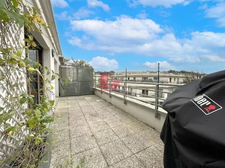 ISSY - La ferme - Beau T5 110 m2 au dernier étage terrasse cave — photo 1