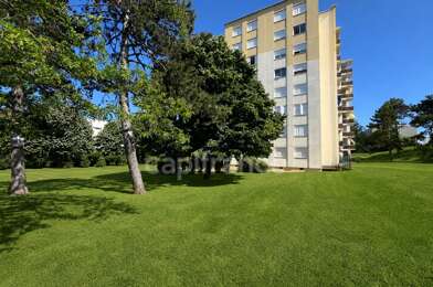 Appartement 4 pièces 140000 €