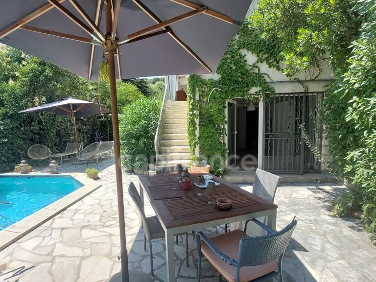 Maison avec studio indépendant et piscine – Cadre exceptionnel – Villeneuve-lès-Avignon — photo 1