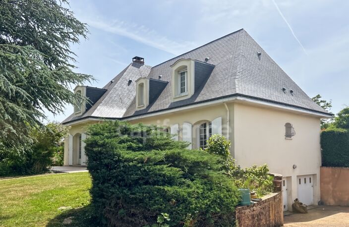 YVRE L'EVEQUE (72) côté Prémartine Maison sur sous sol 4 chambres et un bureau sur 6 800 m2 — photo 2