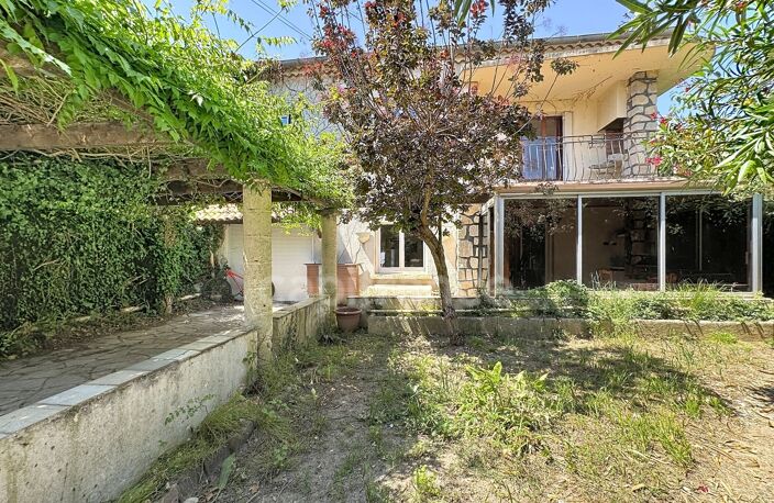 Maison à vendre 7 pièces  () — photo 2