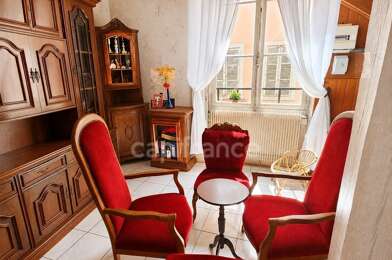 Appartement 6 pièces 145000 €