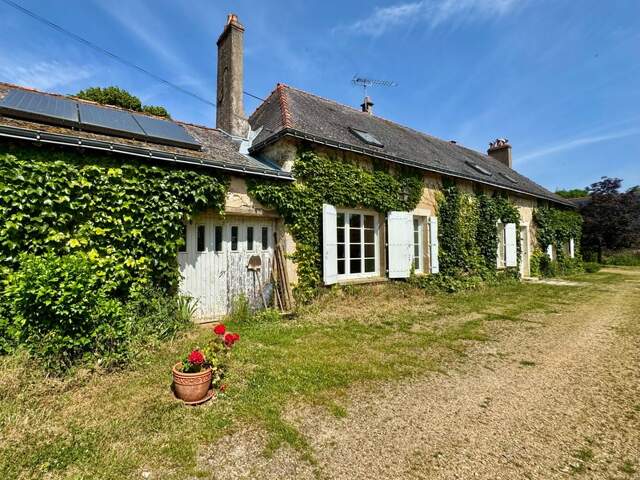 Maison à vendre Noyant-Villages 7 pièces (49) — photo du bien