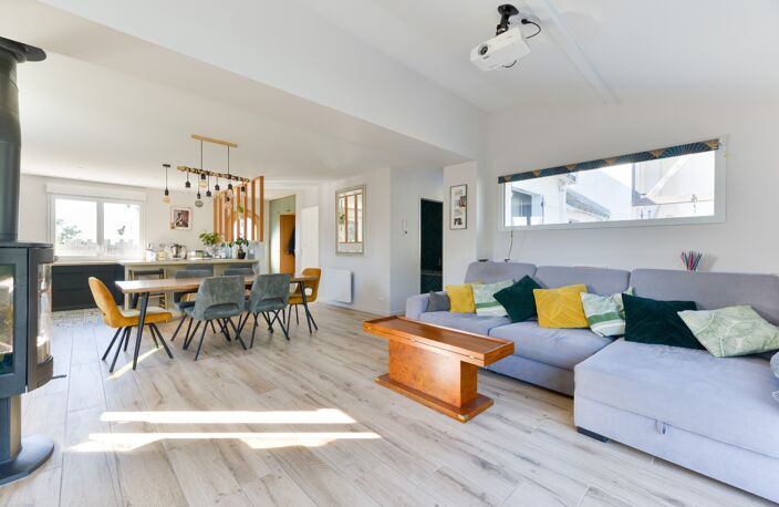 LA TURBALLE PLAGES ET CRIQUES A 4 MINUTES A PIED – VILLA PLAIN PIED 4 Chambres & 1 Dortoir – Jardin AU CALME, clos sans vis-à-vis -Rénovation moderne et chaleureuse — photo 5