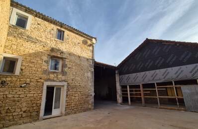 Ensemble immobilier, 2 maisons, un grand hangar, un garage, gros oeuvre en bon état — photo du bien