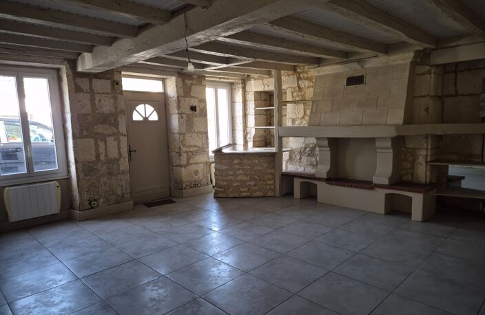 Ensemble immobilier, 2 maisons, un grand hangar, un garage, gros oeuvre en bon état — photo 4