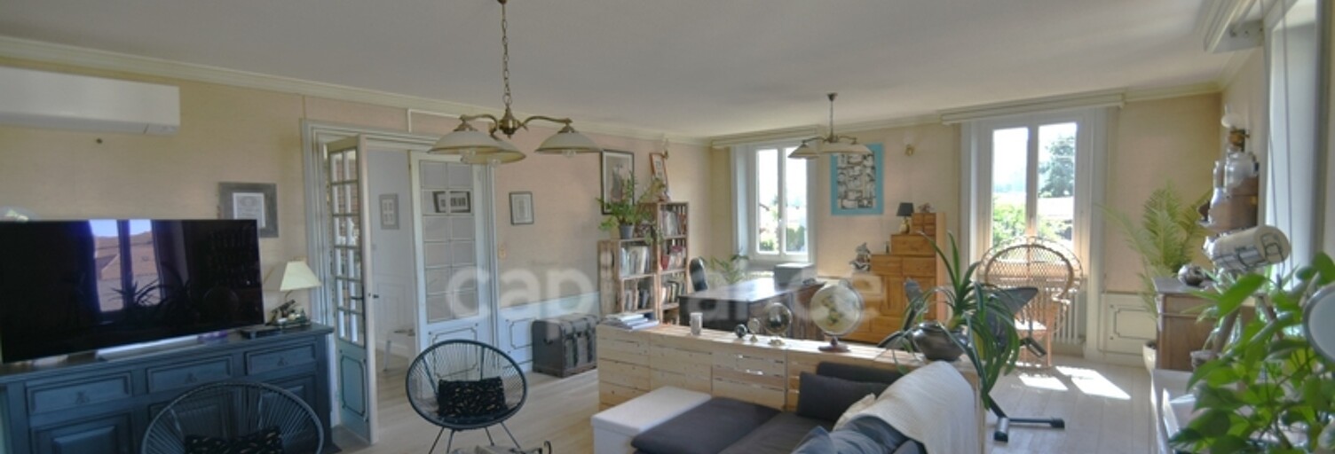 Maison 6 Pièces 215 m² à vendre à Belmont-de-la-Loire (42670)