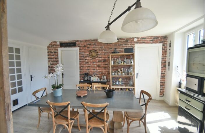 BELMONT DE LA LOIRE - Maison 215 m² - 7 pièces - proche commodités — photo 3