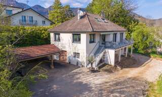 Maison 6 Pièces 154 m² à vendre à Gex (01170)