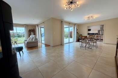 Maison 8 pièces 319500 €