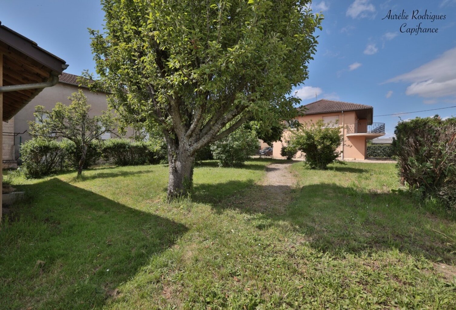 Maison à vendre 6 pièces MANZIAT (01) — photo 1