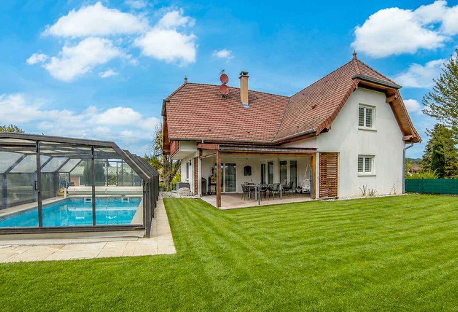 RANTZWILLER (68) : à vendre maison familiale 8 pièces avec jardin et piscine — photo 1