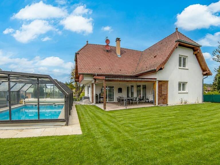 RANTZWILLER (68) : à vendre maison familiale 8 pièces avec jardin et piscine — photo 1