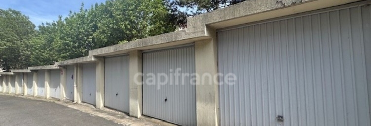 Garage  13 m² à vendre à Châtillon (92320)