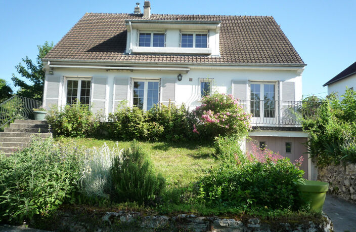 CHATEAU THIERRY (02)  à vendre jolie maison de 160 m2 habitable de suite sur un terrain de 1543 m2 — photo 2