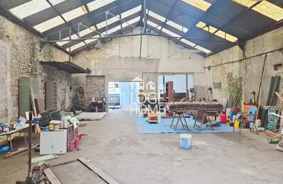 MAISON SEMI INDIVIDUELLE - BEL ESPACE DE VIE - 4 CHAMBRES - HANGAR DE 300 M² - JARDIN - GARE A 2 MINUTES A PIED - A RENOVER — photo du bien