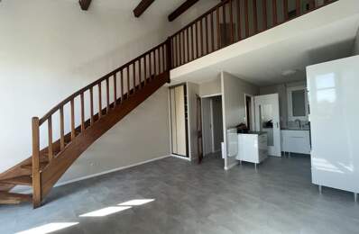 T2 EN DUPLEX MONTAUBAN CENTRE AVEC GARAGE — photo du bien