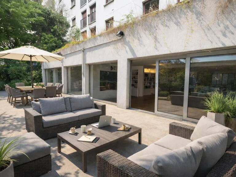 Bureaux en duplex à vendre de 261,65 m² avec terrasse et jardin privatif de + de 100 m² a toute proximité du métro et du centre ville de Montrouge, opportunité idéale pour investissement ou développement — photo 1
