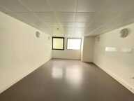 Idéalement situé proche de Marcel Sembat, CORPIMMO vous propose à la location un plateau de 248 m², parfaitement adapté pour un centre médical, paramédical recherchant confort, fonctionnalité et accessibilité — photo 2
