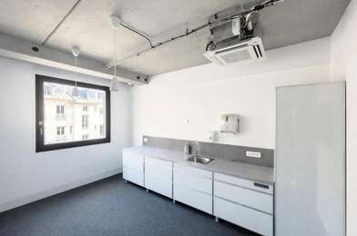 Bureau  5647 €