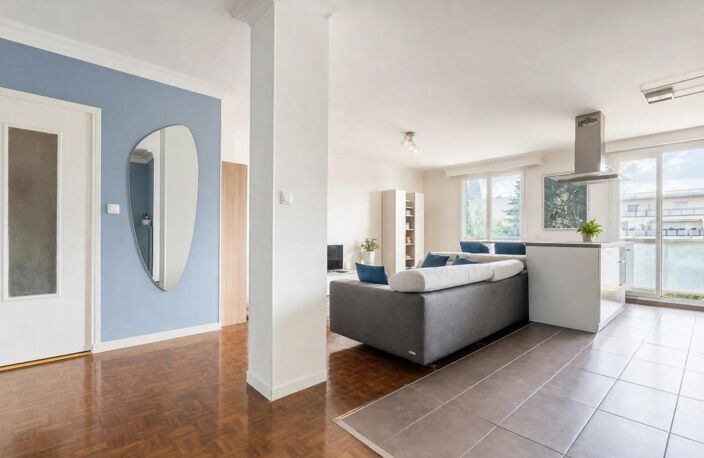 94100 - SAINT MAUR DES FOSSES - APPARTEMENT 4 PIECES - BALCONS — photo 3