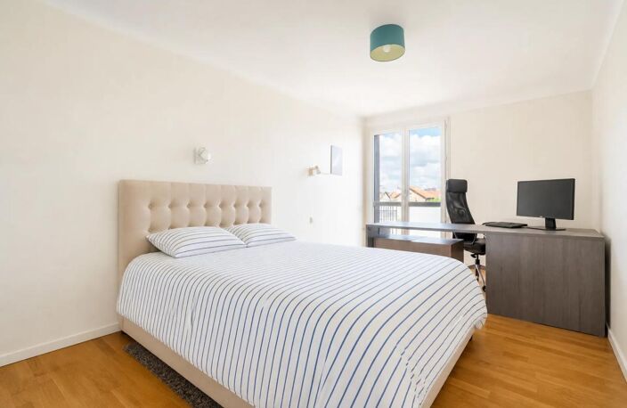 94100 - SAINT MAUR DES FOSSES - APPARTEMENT 4 PIECES - BALCONS — photo 4