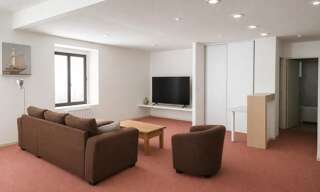 Appartement 7 Pièces 172 m² à vendre à Orthez (64300)