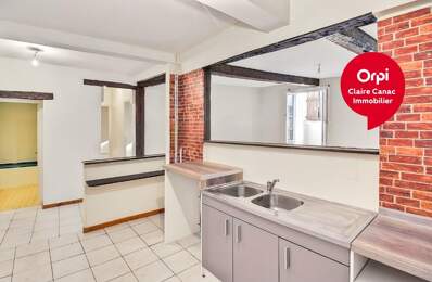 Appartement rénové en centre ville — photo du bien